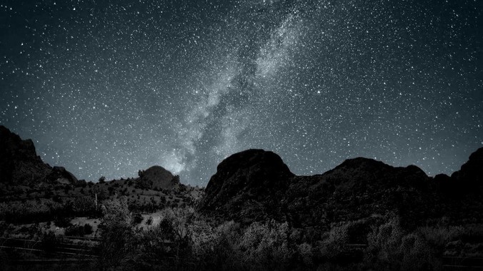 有谁现在正在使用苹果mac mini 吗？能分享一下使用感受不？